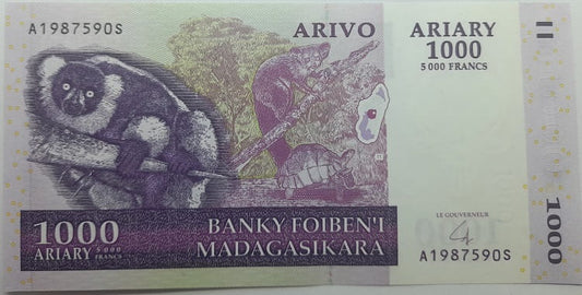 Madagaskar banknot 1000 Ariary 2004 r. UNC