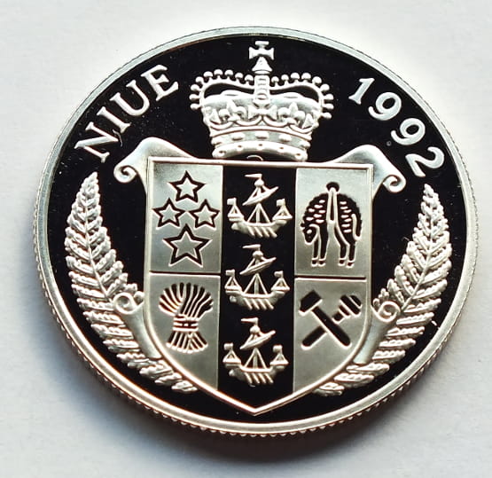 5 dolarów Zagrożone gatunki - Delfiny NIUE 1992