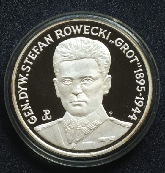 200 000 zł Stefan Rowecki "Grot"